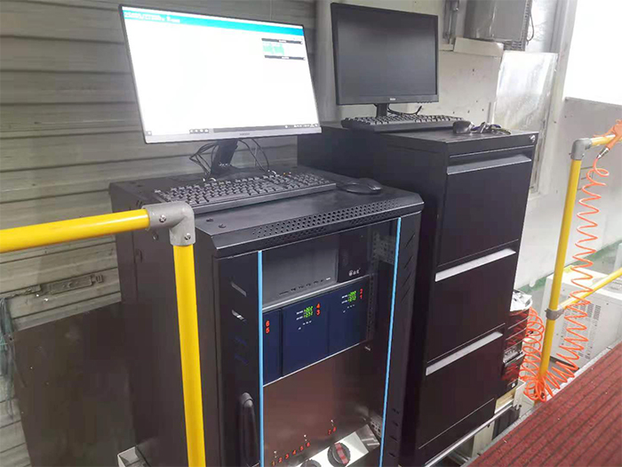 可變碼調(diào)試機.jpg